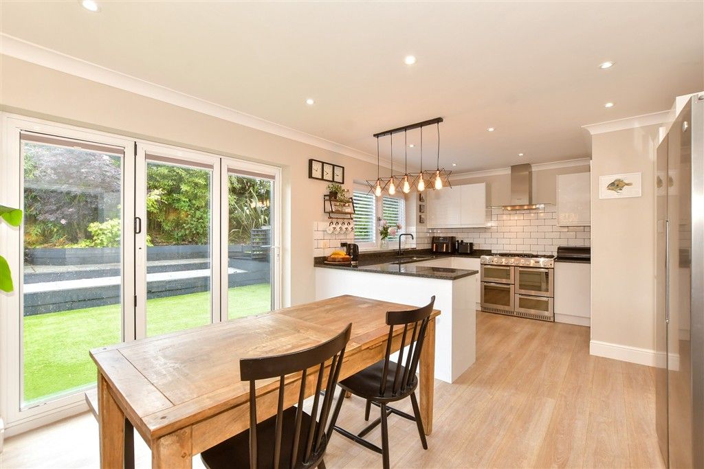Property photo 2 of 20 Kitchen/ Diner