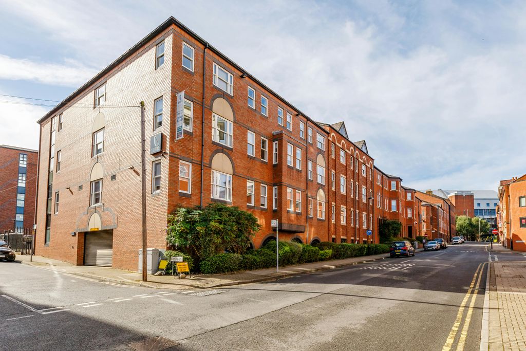 Property photo 2 of 20 Quayplace-029A.Jpg