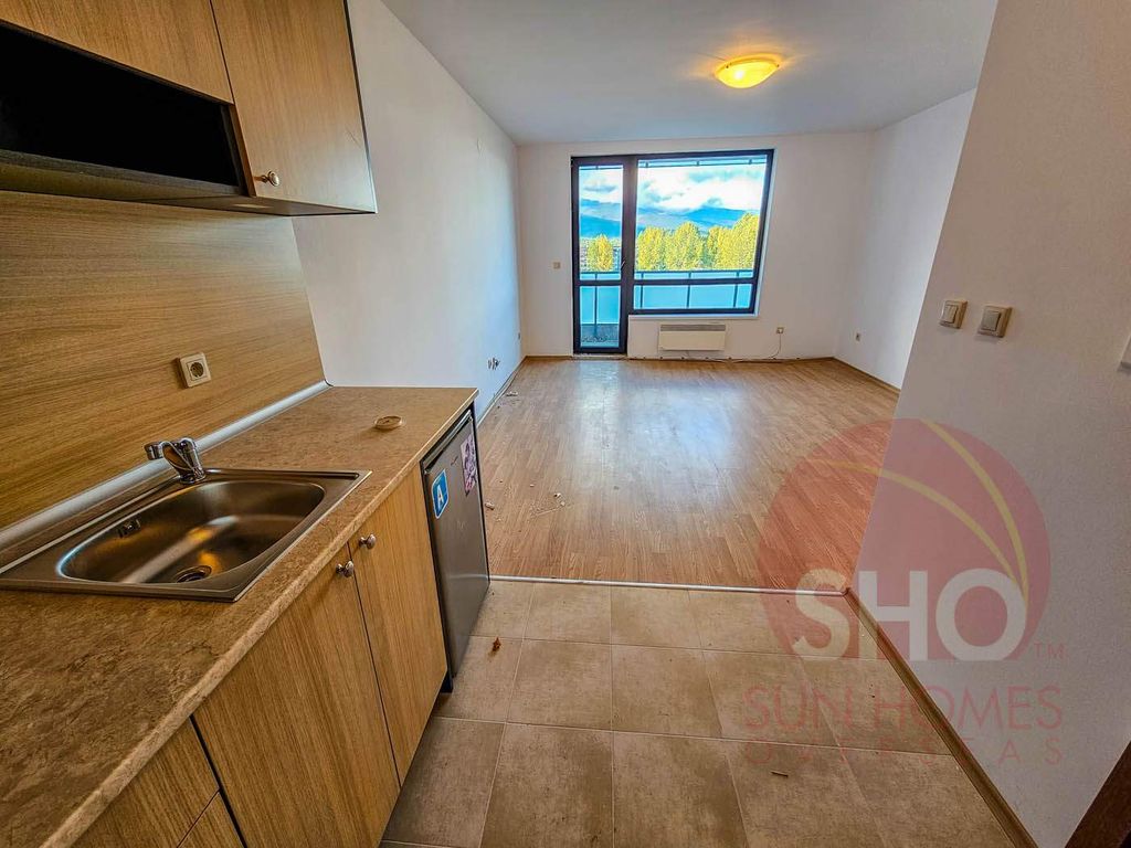 Property photo 3 of 9