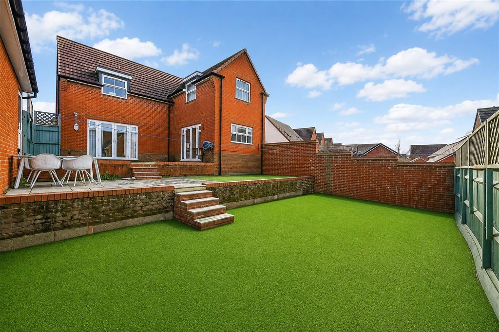 Property photo 2 of 16 Gayw06Bdquqk2Iqcl5Gsxw.Jpg