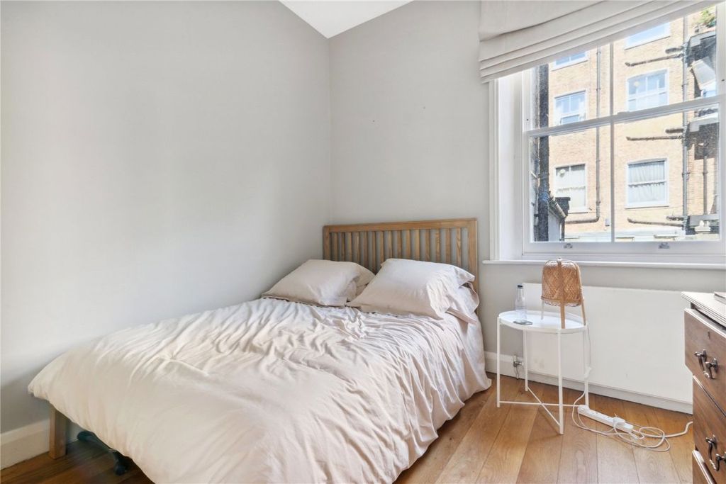 Property photo 3 of 6