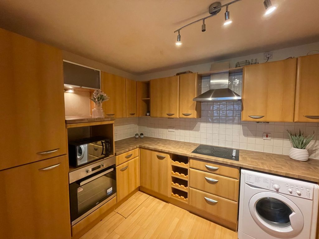 Property photo 3 of 10 Picture No. 17