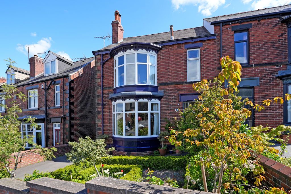 Property photo 1 of 49 Front External