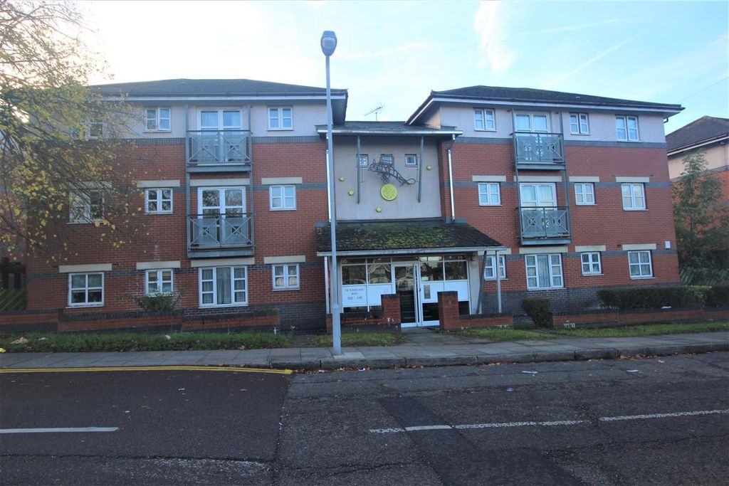 Property photo 1 of 9 4546020