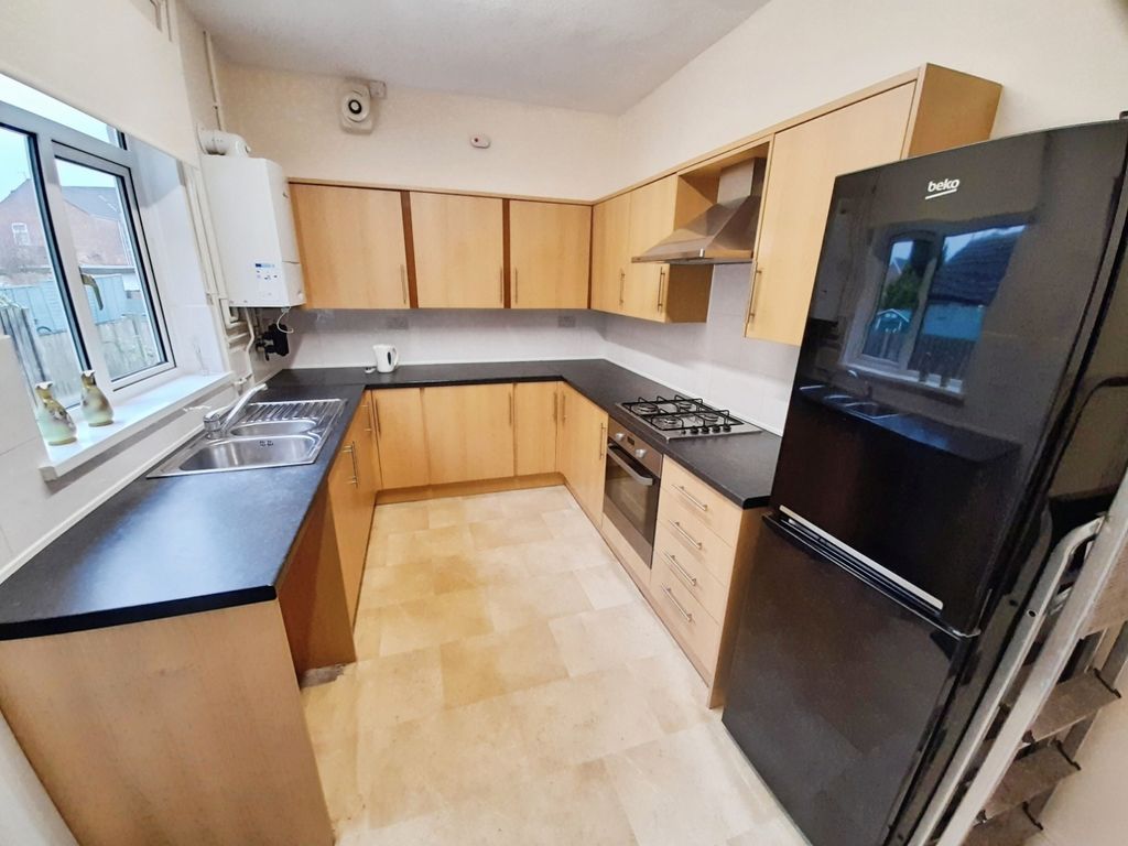 Property photo 3 of 13 Pbox-Img.Jpg