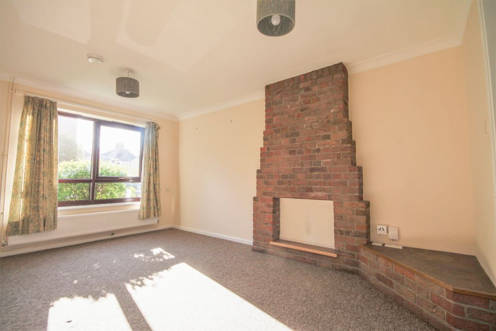 Property photo 3 of 8 Living Room