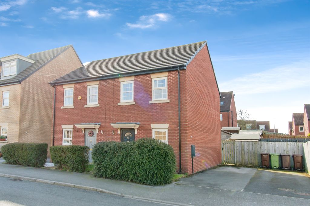 Property photo 1 of 17