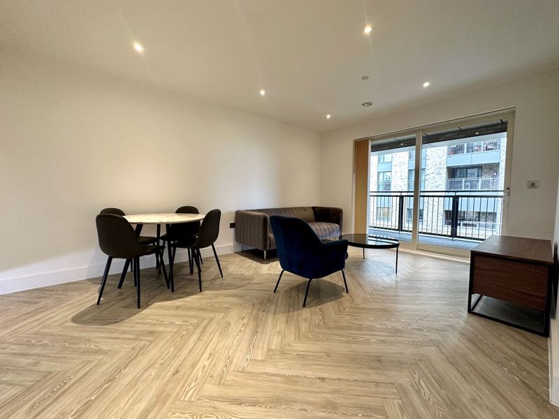 Property photo 3 of 8 Photo 8