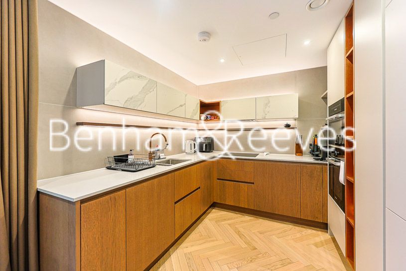 Property photo 2 of 23