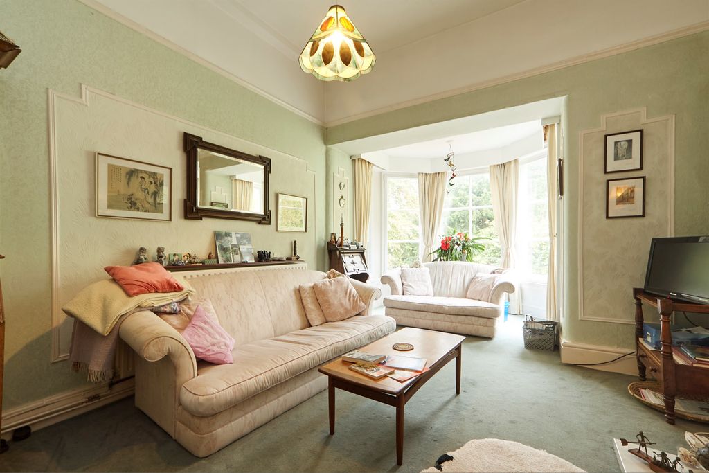 Additional image 5 of 2 bed flat for saleShann Lane, Keighley BD20