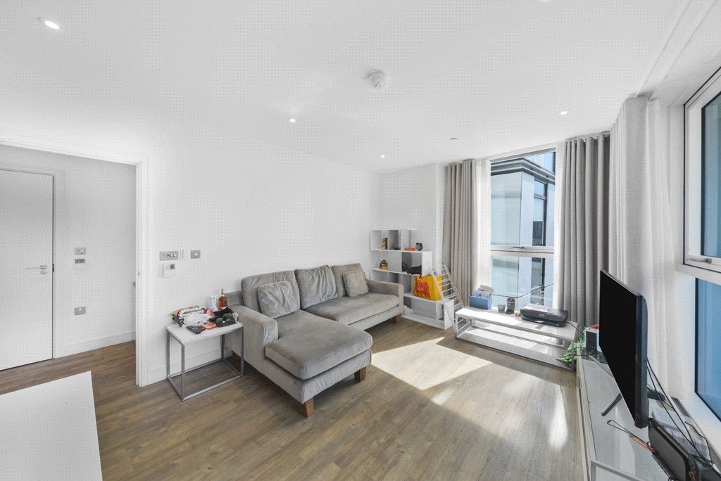 Property photo 2 of 22 Picture No. 13