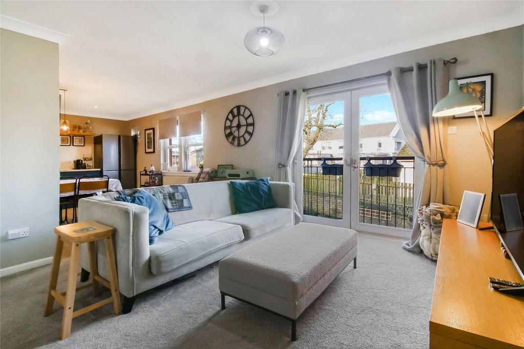 Property photo 3 of 21 Picture No. 04