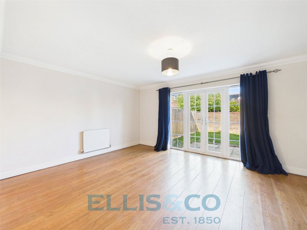 Property photo 3 of 13 Picture No. 67