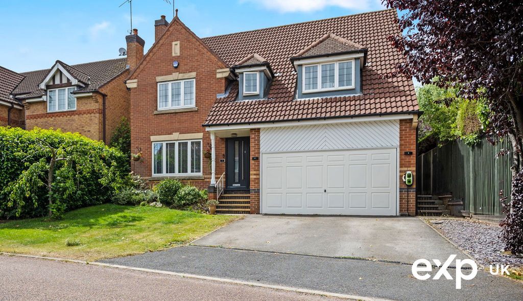 Property photo 1 of 42