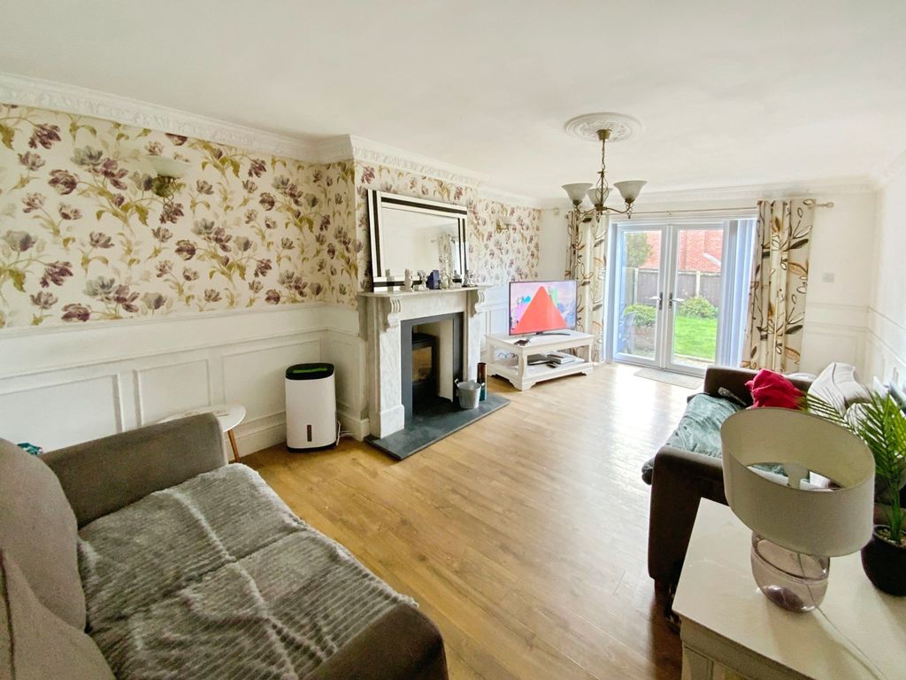 Property photo 2 of 13 Photo #2