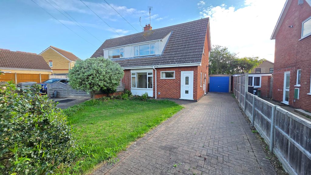 Property photo 1 of 13