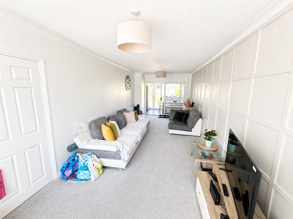 Property photo 2 of 12 Living Room