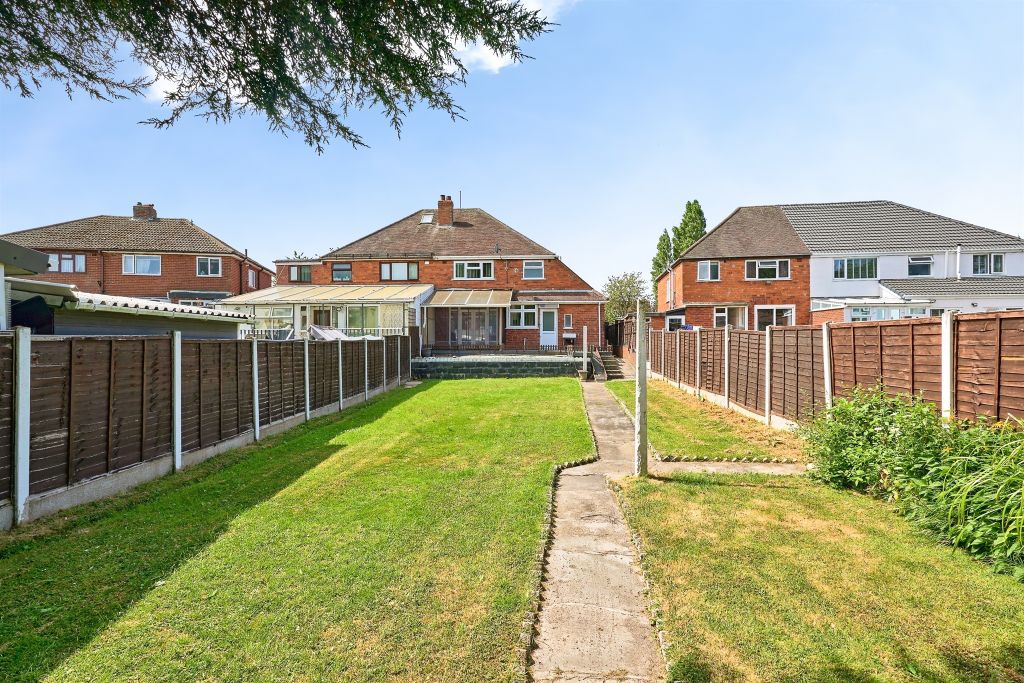 Property photo 2 of 16