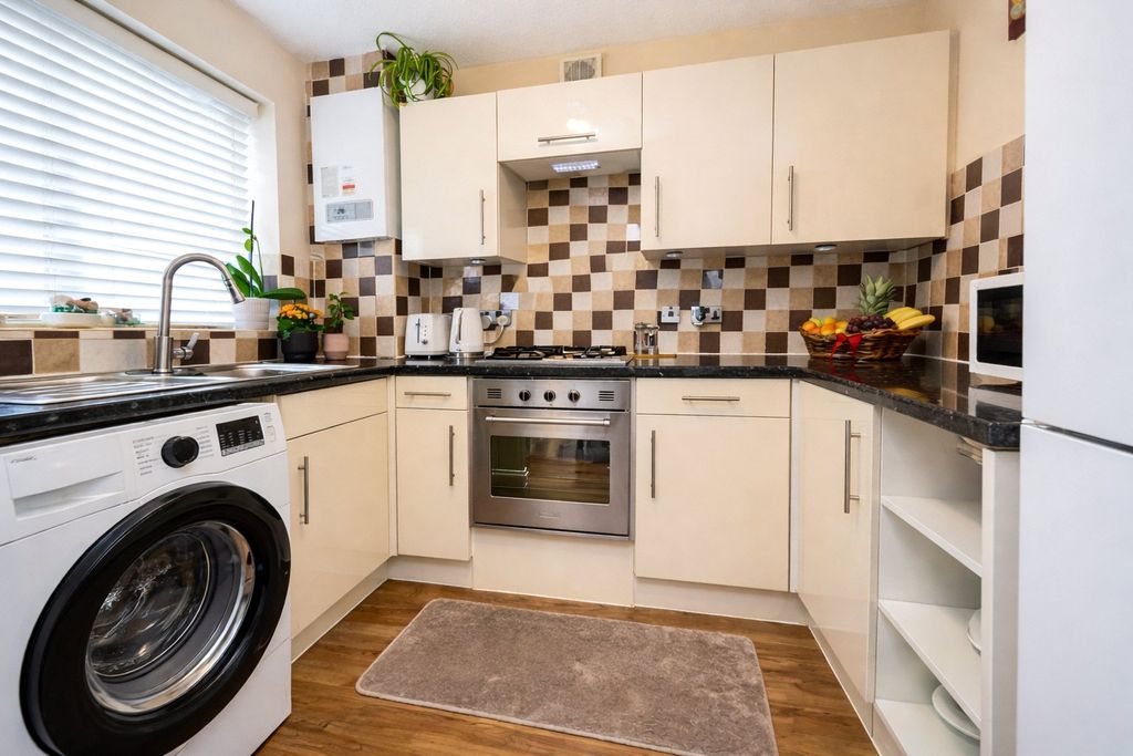 Property photo 2 of 9 Picture No. 01