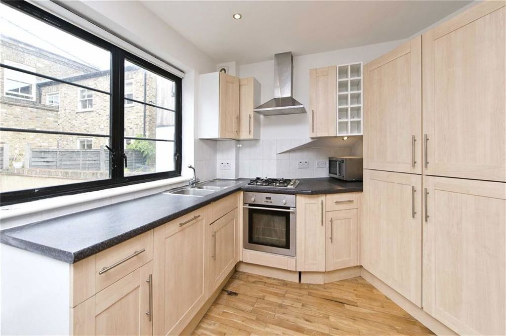 Property photo 3 of 7