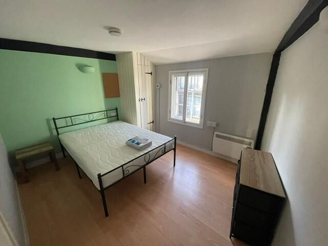 Property photo 1 of 3