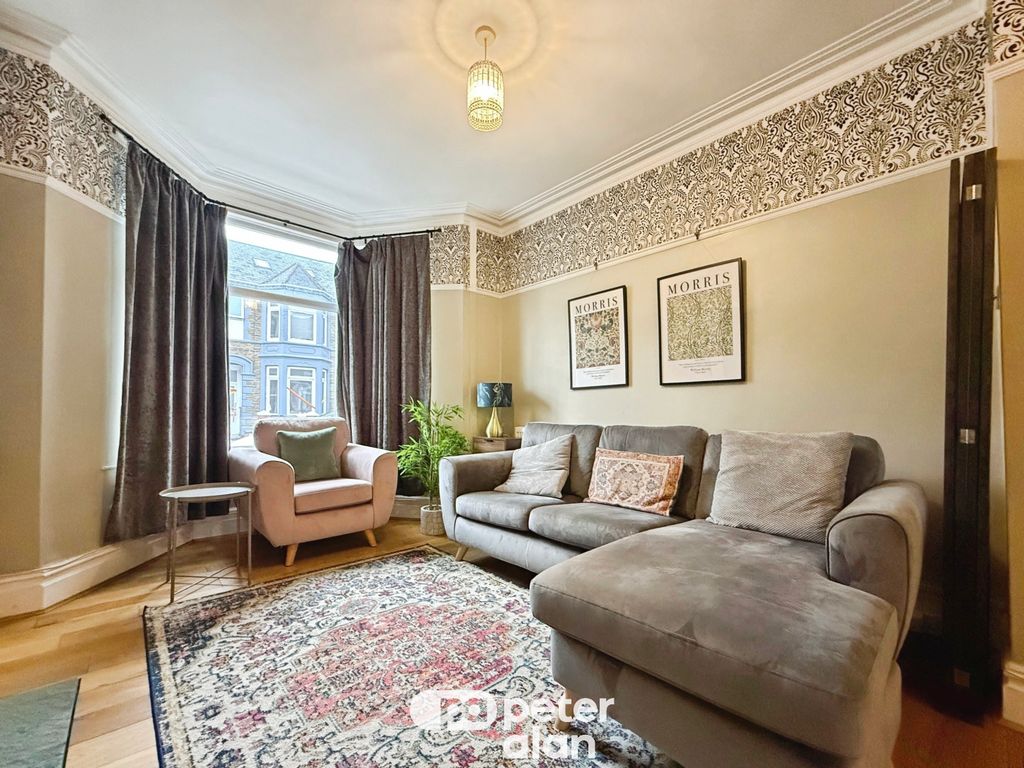 Property photo 2 of 22 Front