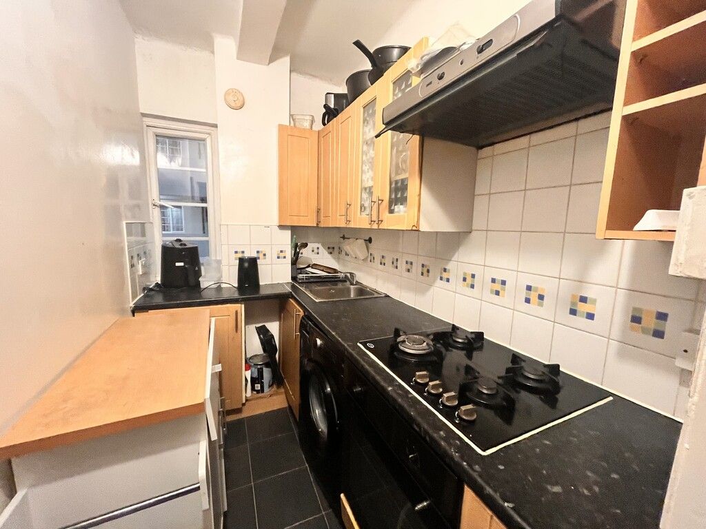 Property photo 3 of 12 Img_8884.Jpg