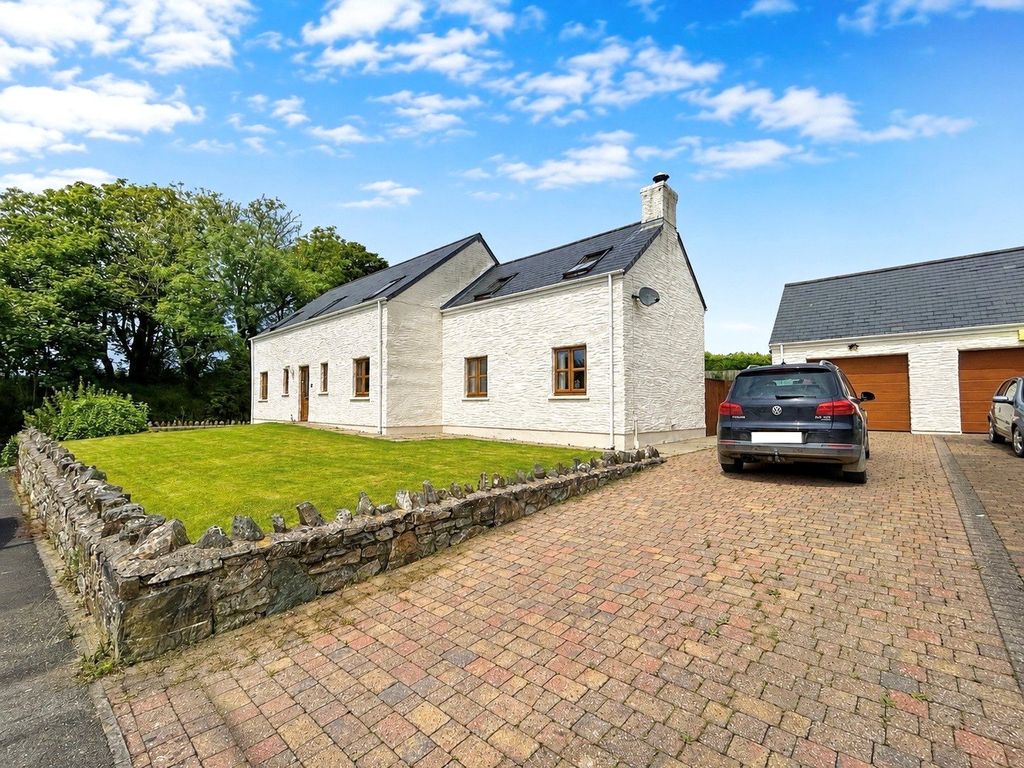 Property photo 1 of 25 Picture No. 28