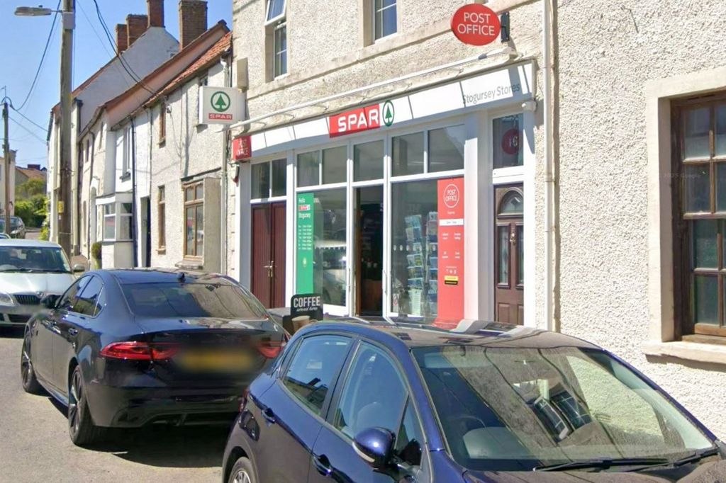 Property photo 1 of 7