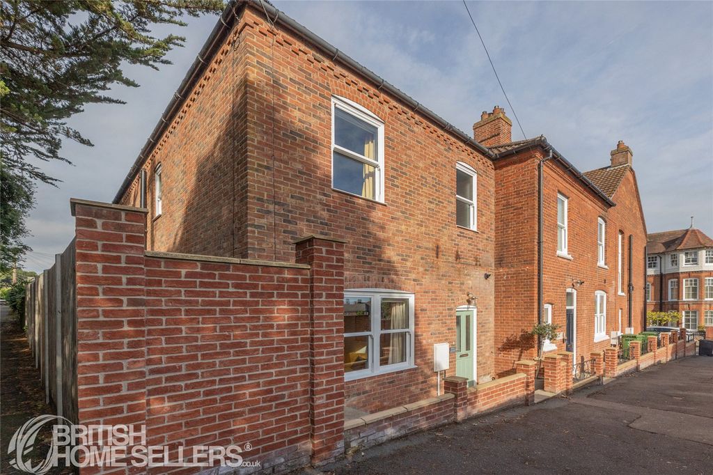 Property photo 1 of 19 Picture No. 32