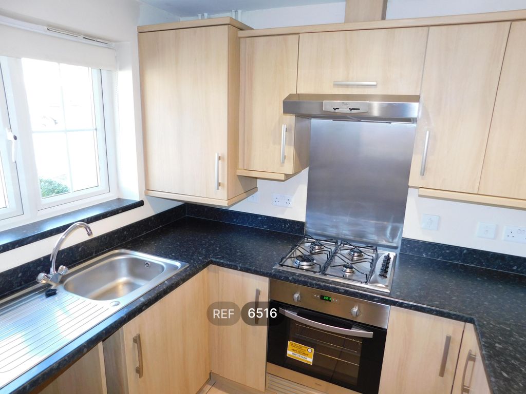 Property photo 2 of 13 Kitchen