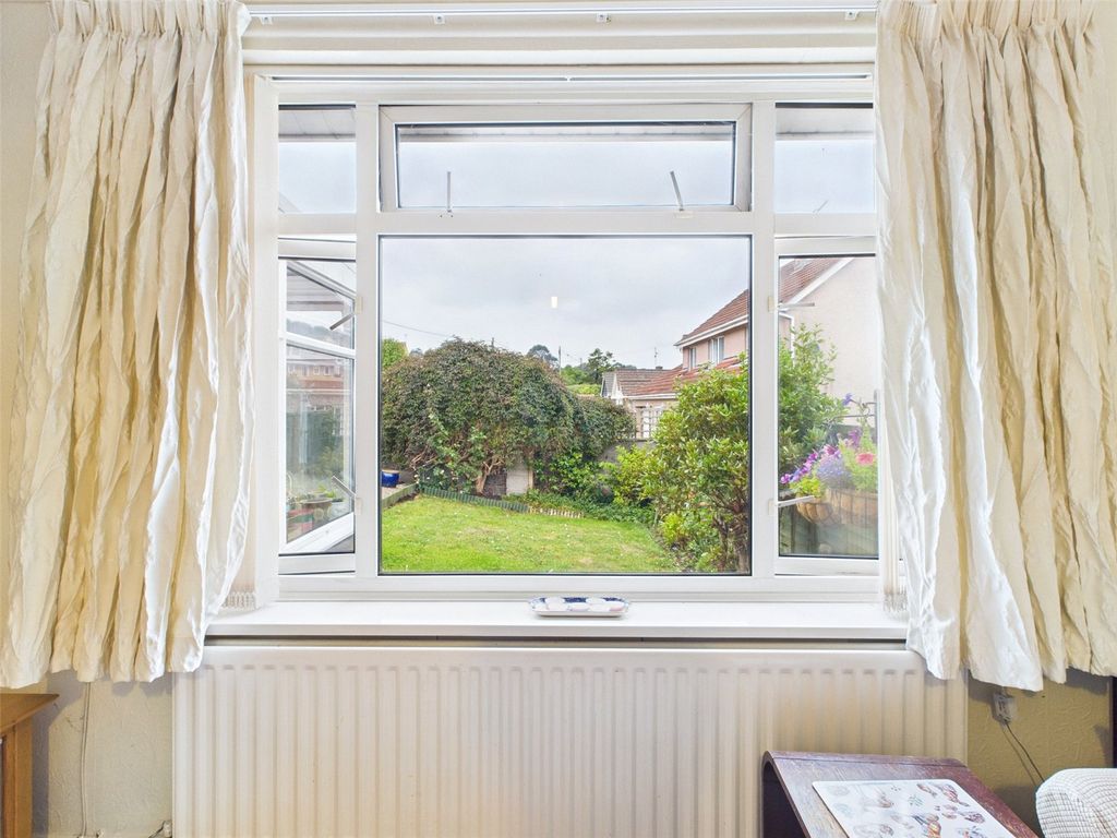 Property photo 3 of 13 Picture No. 25