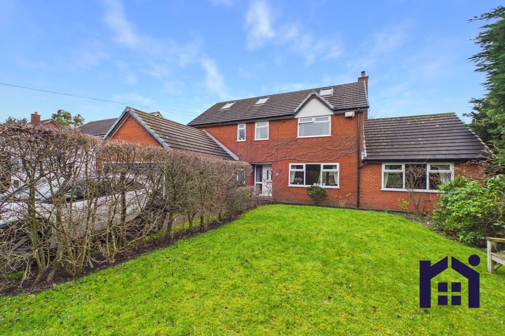 Property photo 1 of 34