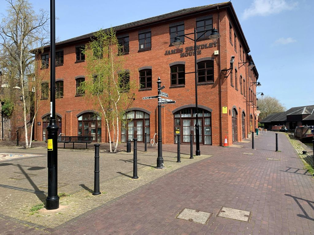 Property photo 1 of 10 James Bridley House Side Elevation.Jpg