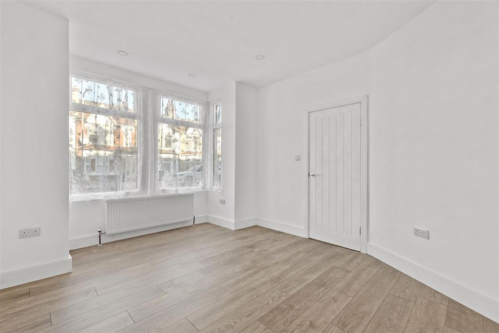 Property photo 3 of 18 Dsc_2310.Jpg