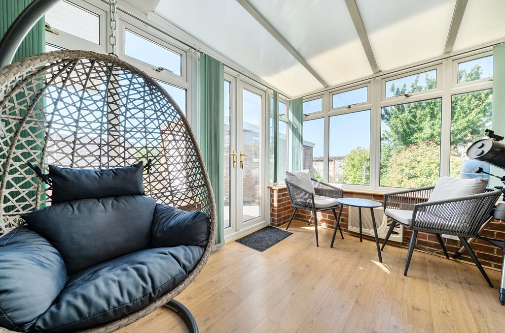 Property photo 3 of 18 1467060-16-6A1617...