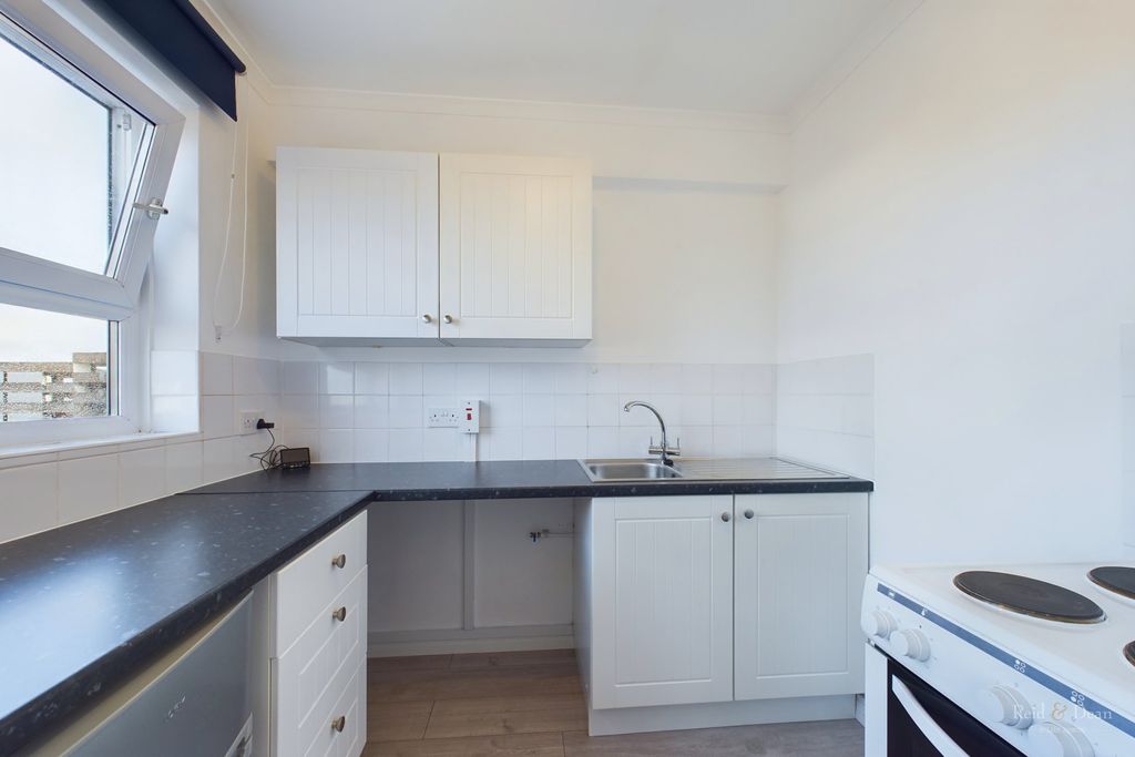 Property photo 3 of 5 580-Hr-3.Jpg