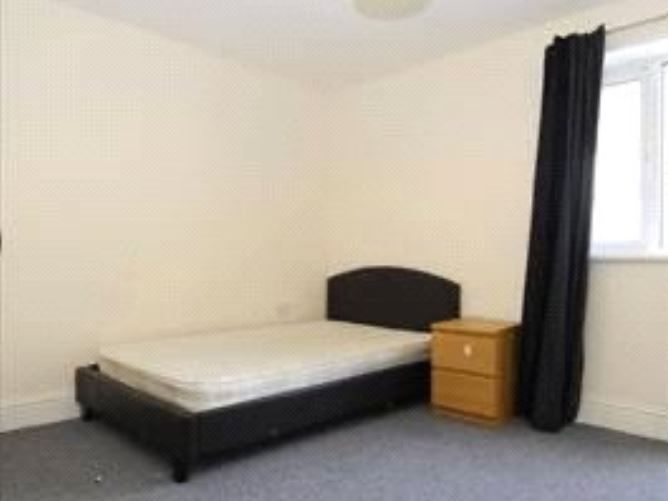 Property photo 1 of 4