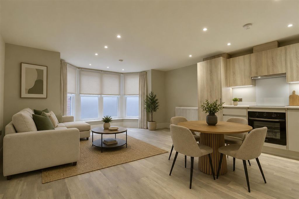Property photo 1 of 12 Emerald Ai Lounge.Png