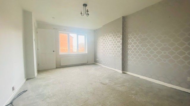 Property photo 3 of 12 0 General