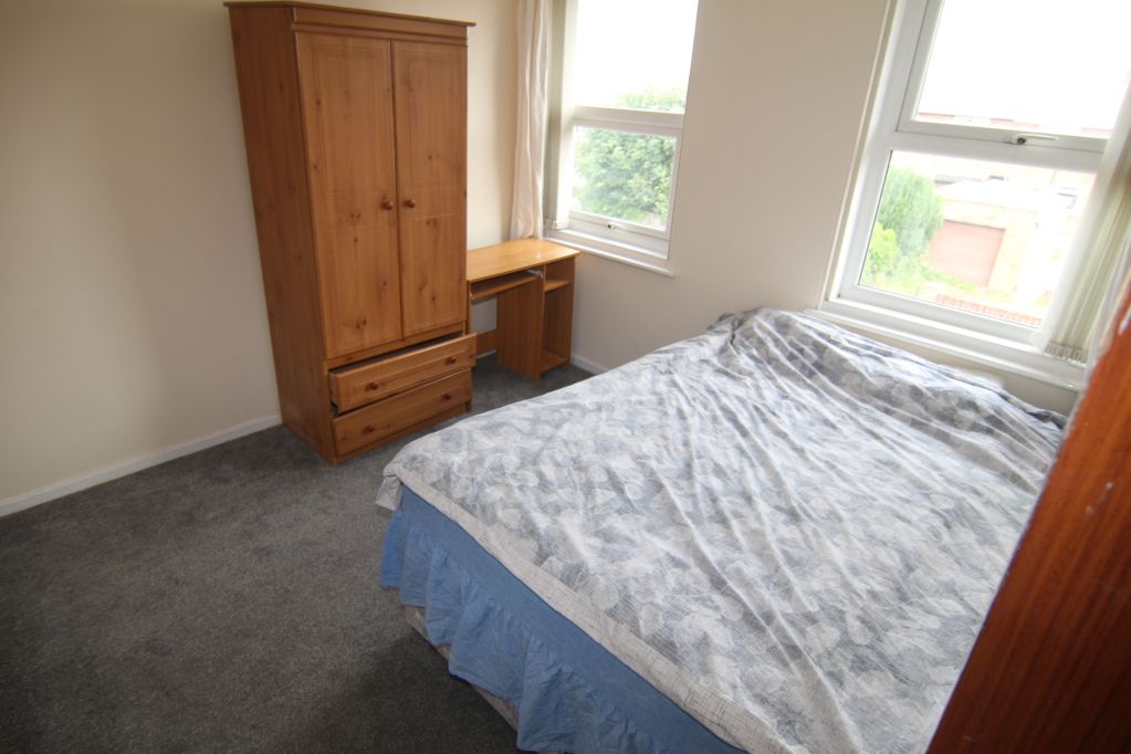 Property photo 2 of 10 Picture No. 03