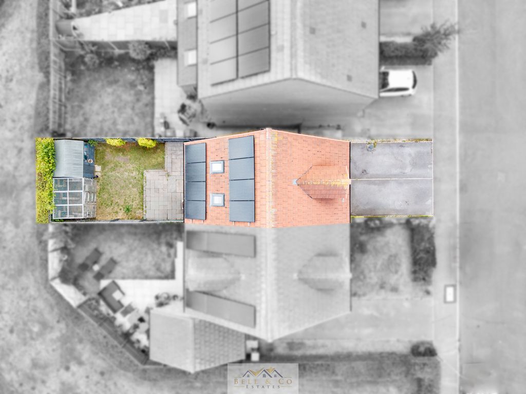 Property photo 3 of 17