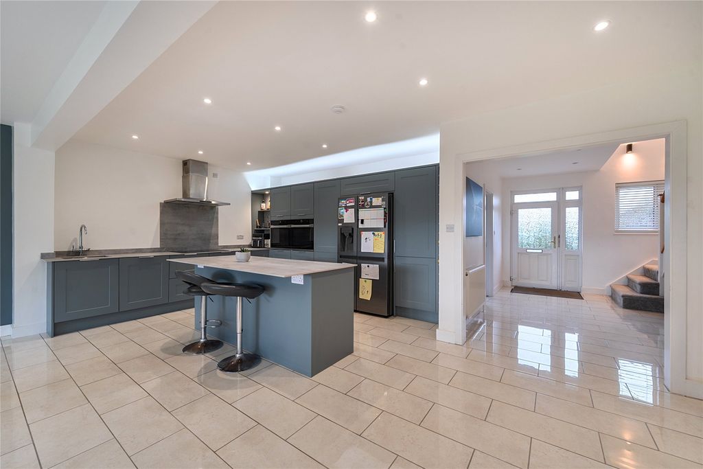 Property photo 3 of 23 Picture No. 66