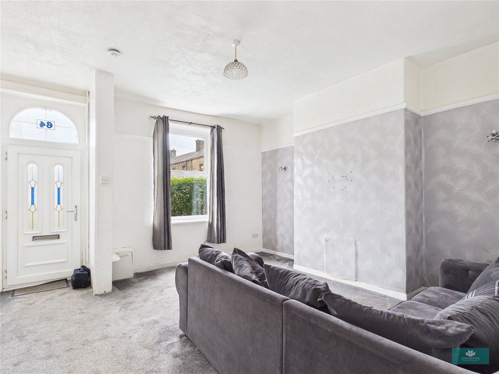 Property photo 2 of 17 Picture No. 05