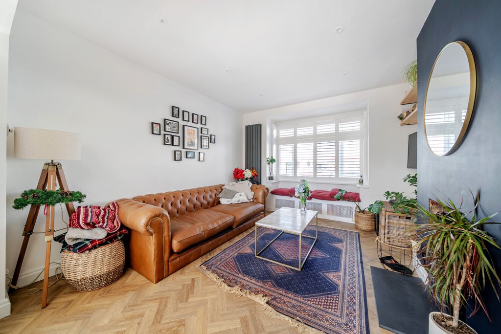 Property photo 2 of 13 1500041-1-6A75d84...
