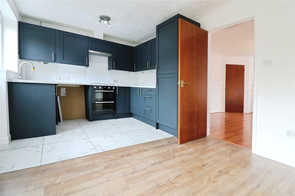 Property photo 2 of 12 Picture No. 02