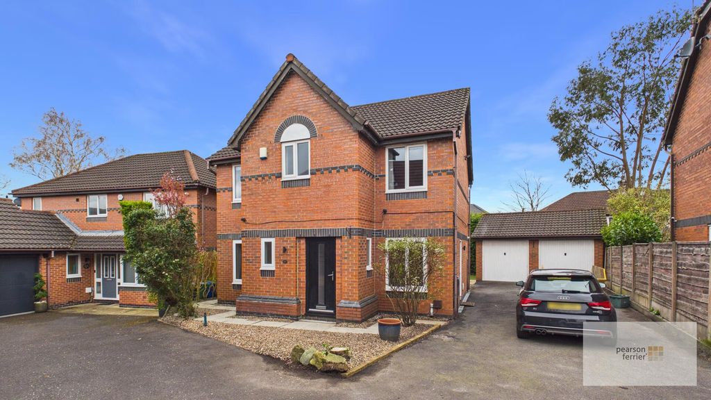 Property photo 1 of 17 Front