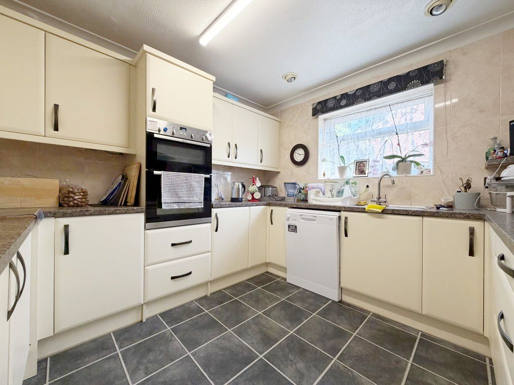 Property photo 3 of 20