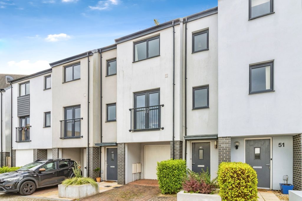 Property photo 1 of 20 Photo