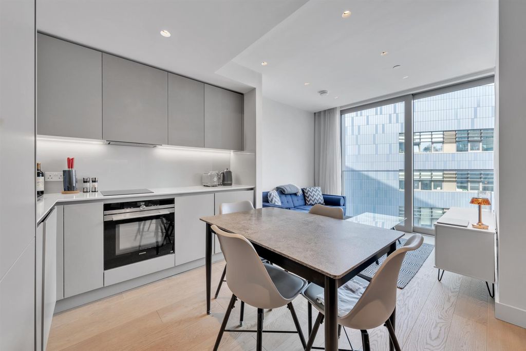 Property photo 2 of 24 Dsc06553.Jpg